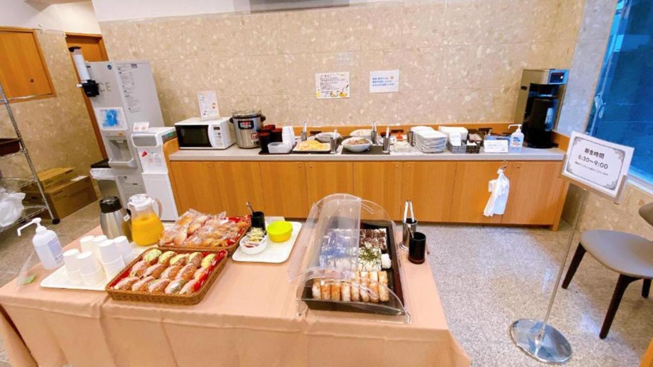 Toyoko Inn Osaka Umeda Nakatsu No.1 Экстерьер фото
