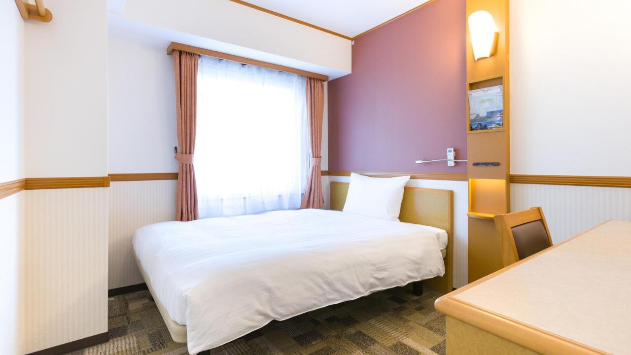 Toyoko Inn Osaka Umeda Nakatsu No.1 Экстерьер фото
